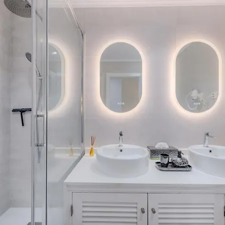 5 Star Luxury Sevenpines With Large Balcony And 3 Communal Pool קווארטיירה