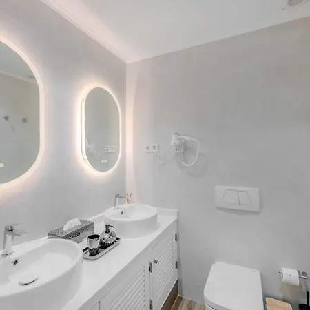 דירה 5 Star Luxury Sevenpines With Large Balcony And 3 Communal Pool