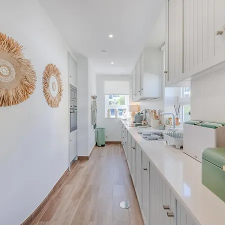 5 Star Luxury Sevenpines With Large Balcony And 3 Communal Pool Quarteira