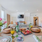 Apartment 5 Star Luxury Sevenpines With Large Balcony And 3 Communal Pool *