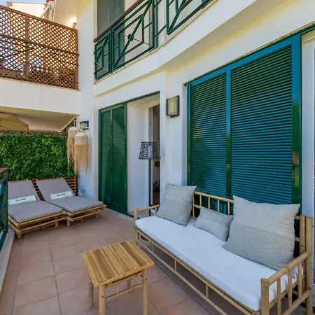 5 Star Luxury Sevenpines With Large Balcony And 3 Communal Pool