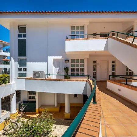 5 Star Luxury Sevenpines With Large Balcony And 3 Communal Pool