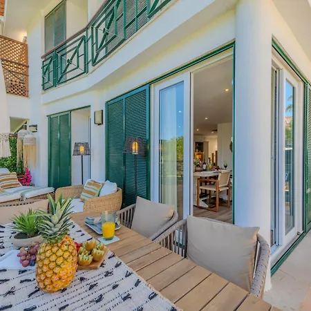 5 Star Luxury Sevenpines With Large Balcony And 3 Communal Pool Apartment Quarteira