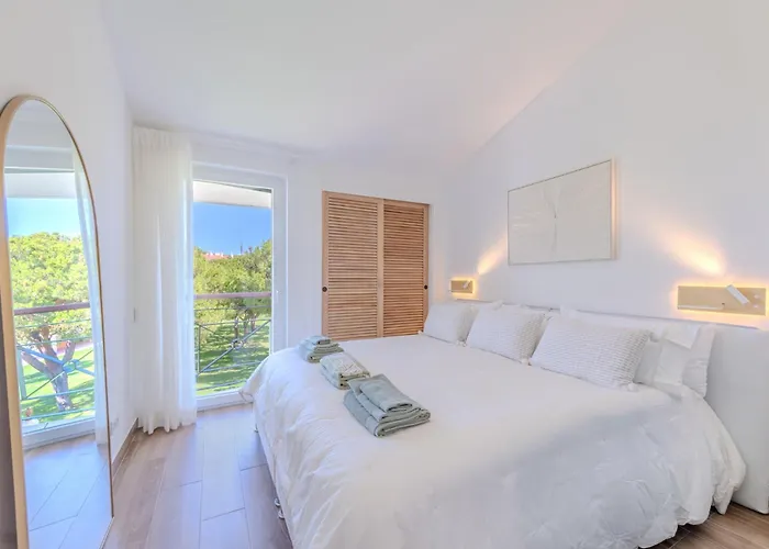 5 Star Luxury Sevenpines With Large Balcony And 3 Communal Pool *