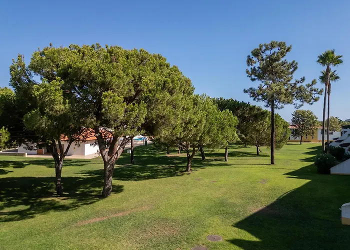 5 Star Luxury Sevenpines With Large Balcony And 3 Communal Pool