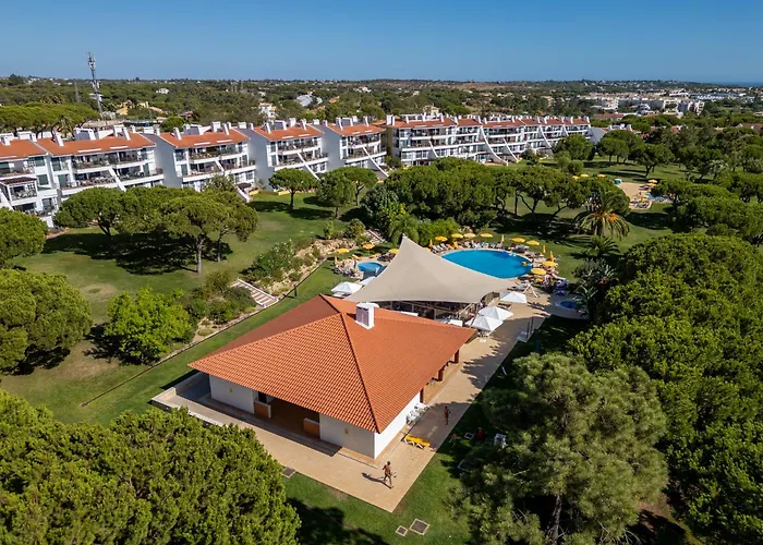 5 Star Luxury Sevenpines With Large Balcony And 3 Communal Pool Апартаменты